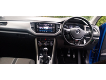 2021 Volkswagen T-Roc 2L Diesel For Sale Images