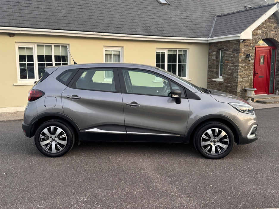 2019 Renault Captur 1.5L Diesel For Sale Images