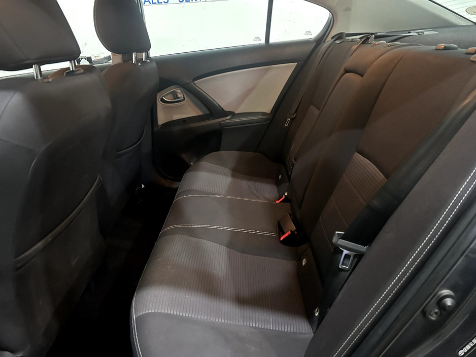 2016 Toyota Avensis 1.6L Diesel For Sale Images