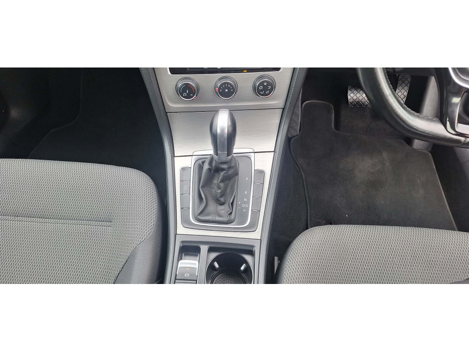 2014 Volkswagen Golf 1.6L Diesel For Sale Images