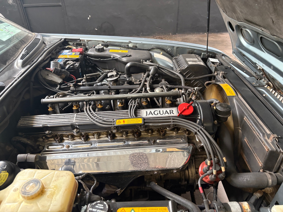 1990 Jaguar XJ6 2.9L Petrol For Sale Images
