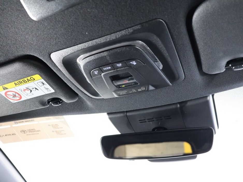 Toyota Corolla Cross Sport Hybrid — thumbnail 14