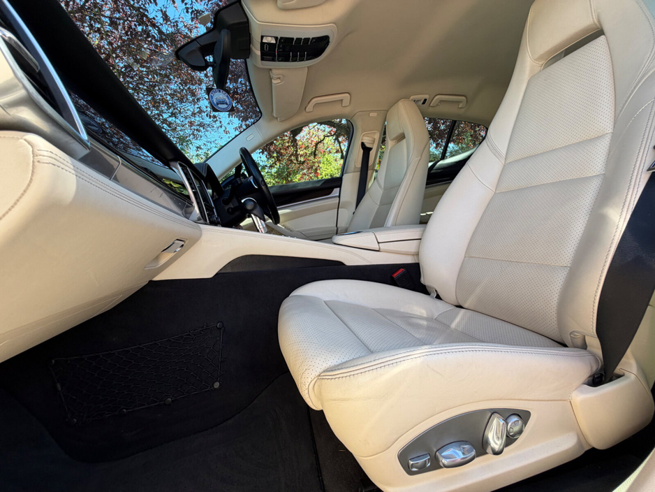 2015 Porsche Panamera 3L Diesel For Sale Images