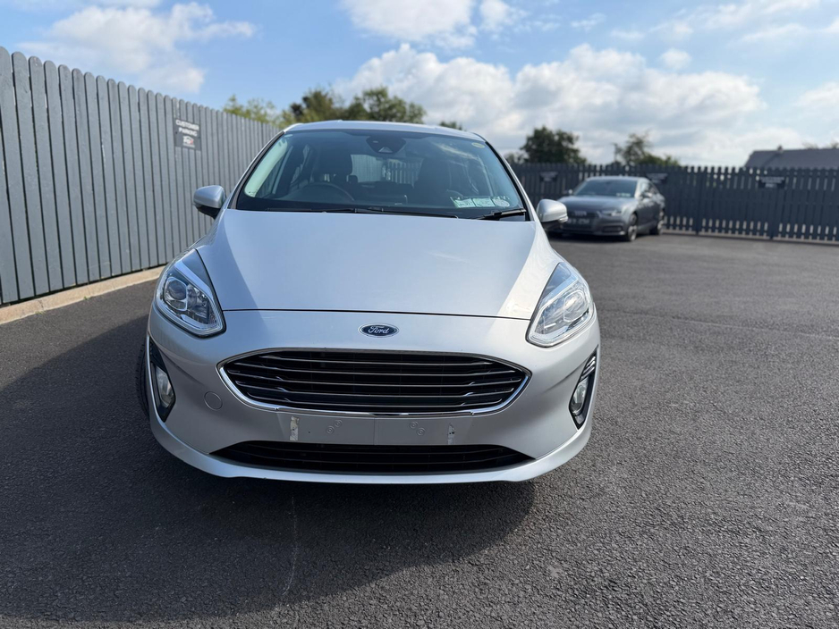 Ford Fiesta 1.1 ZETEC 85PS 5DR — thumbnail 3