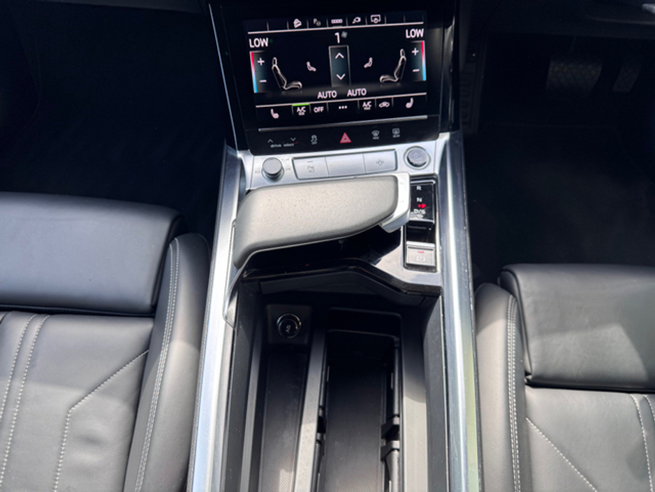 2022 Audi e-tron ElectricL Electric For Sale Images