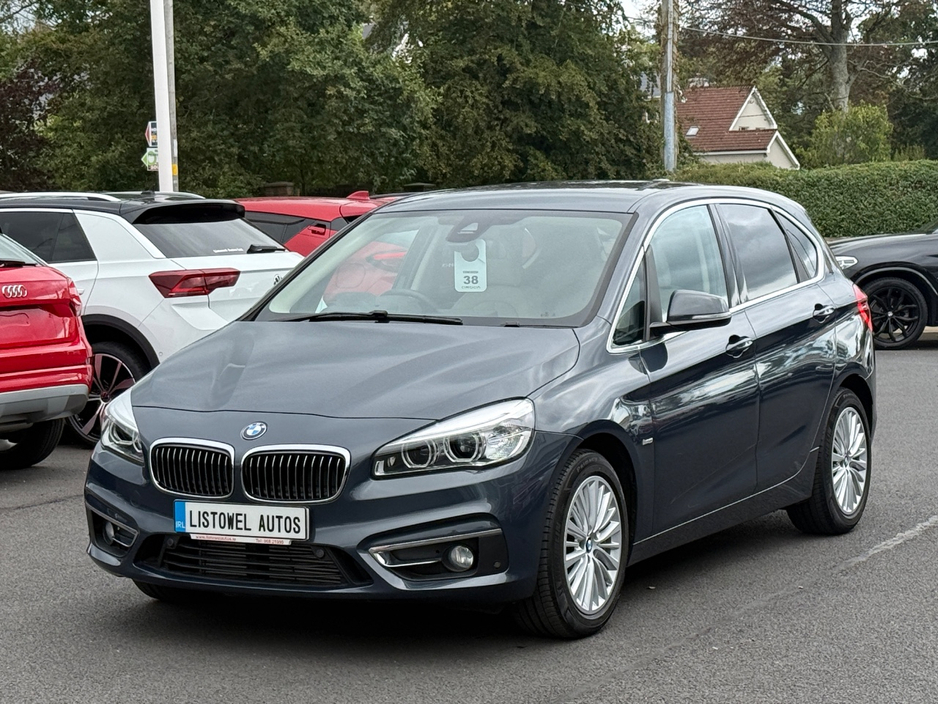 BMW 2 Series LUXURY 150BHP AUTO 2.0 DIESEL *REAR VIEW CAMERA, 16 " ALLOYS, PARKING SENSORS FRONT & REAR, ADAPTIVE CRUISE CONTROL, MEMORY SEATS, LEATHER UPHOLSTERY, 3 STAGE HEATED SEATS, HEADS UP DISPLAY* — thumbnail 6