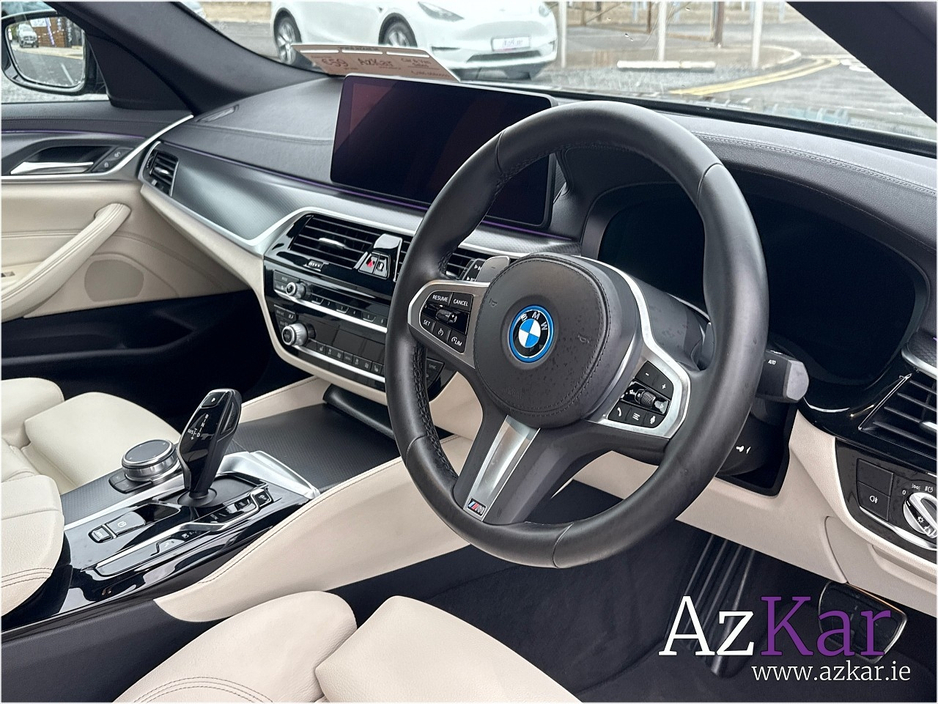 2022 BMW 5 Series 2L Petrol Plug-in Hybrid For Sale Images