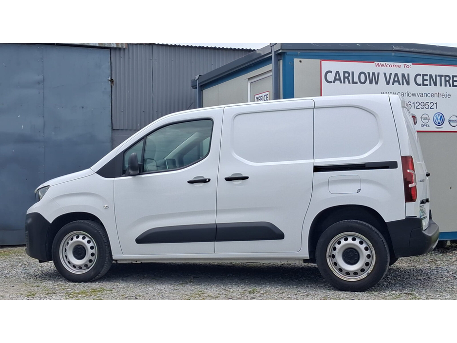 2023 Peugeot Partner 1.5L Diesel For Sale Images