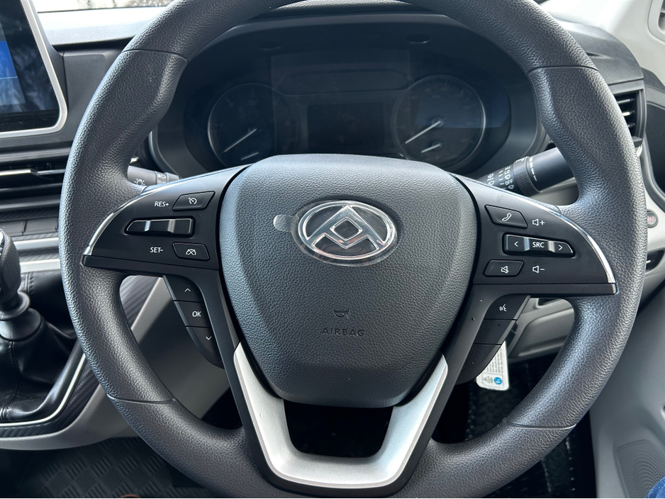 2025 Maxus Deliver 9 2.0L Diesel For Sale Images