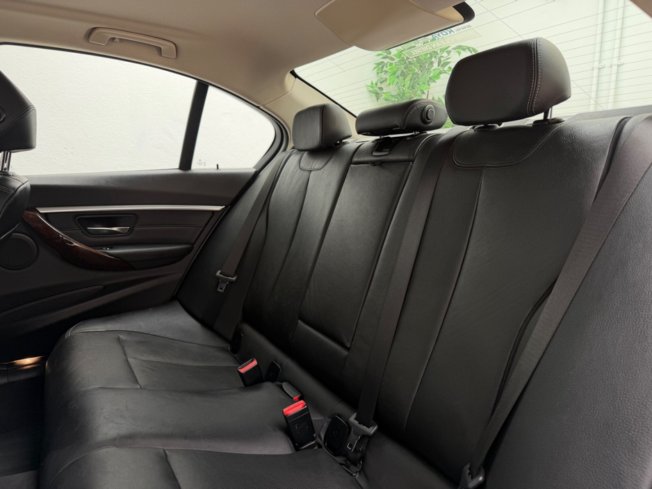 BMW 3 Series 320D SE LUXURY DIESEL AUTOMATIC // FULL HEATED ELECTRIC LEATHER // LANE ASSIST // PRIVACY PACK // STUNNING EXAMPLE // AA APPROVED 2026 — thumbnail 24