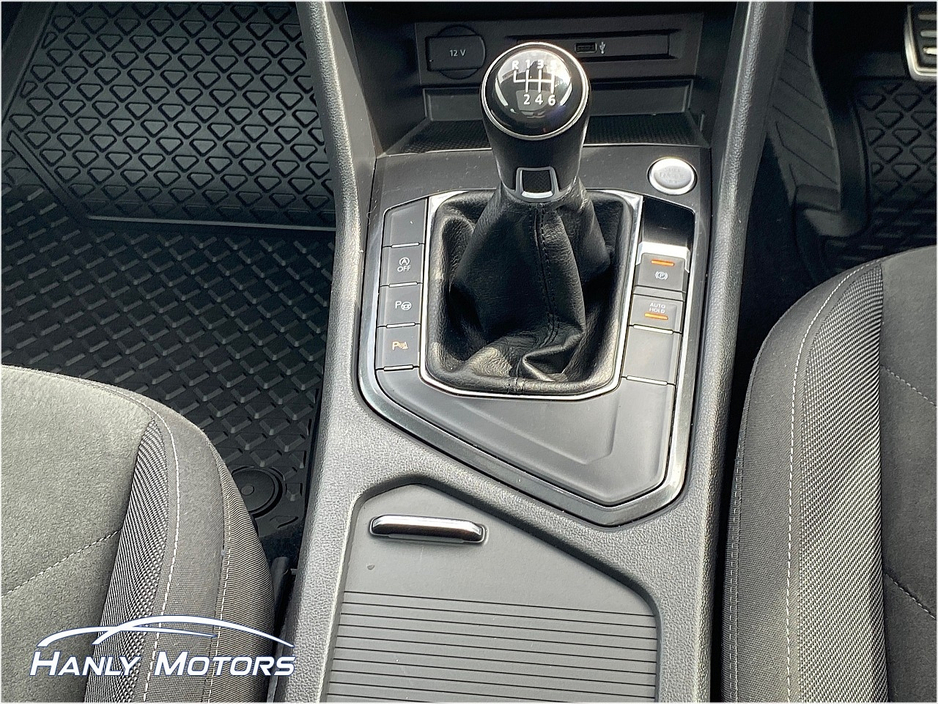 2017 Volkswagen Tiguan 2.0L Diesel For Sale Images