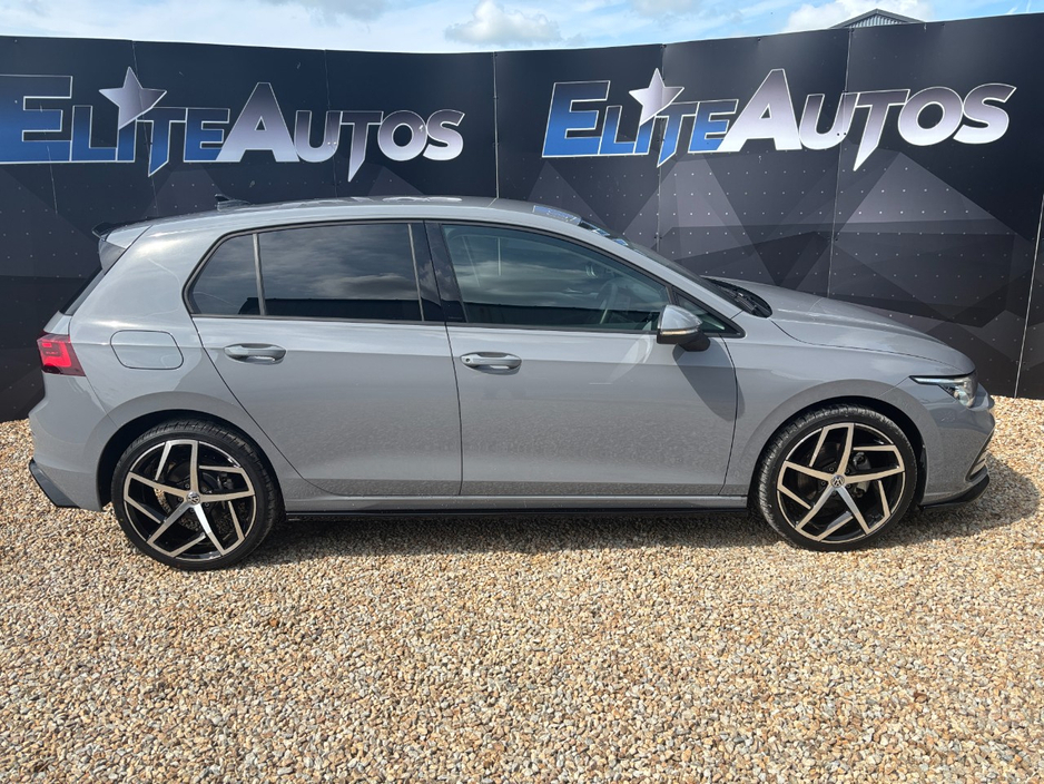 2024 Volkswagen Golf 2L Diesel For Sale Images