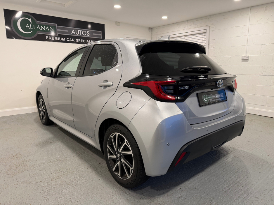2022 Toyota Yaris 1.5L Hybrid For Sale Images