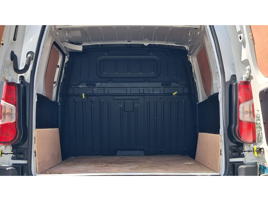 2023 Citroen Berlingo 1.5L Diesel For Sale Images