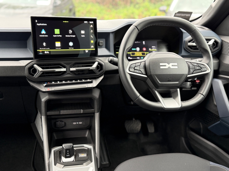 2025 Dacia Duster 1.6L Petrol Hybrid For Sale Images