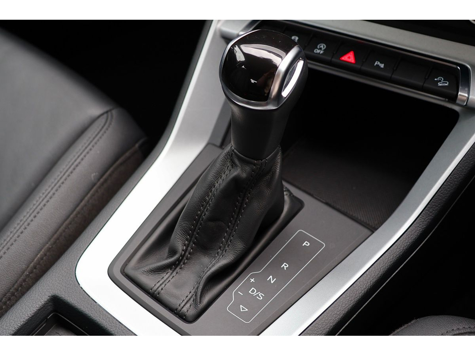 Audi Q3 35 TDI 150HP S Tronic SE — thumbnail 16