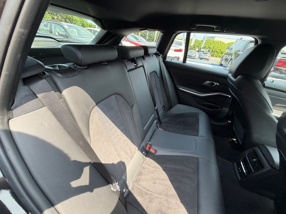 BMW 3 Series M-SPORT 330E - 2.0L PETROL HYBRID - AUTO - 12M WARRANTY - CAR: 2334 — thumbnail 36