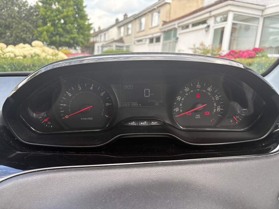 Peugeot 208 1.2 VTI 82 ACCESS+ 3DR 82BHP — thumbnail 6