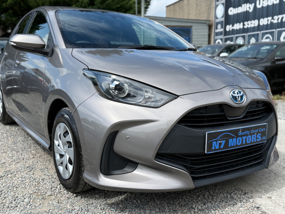 2021 Toyota Yaris 1.5L Petrol Hybrid For Sale Images