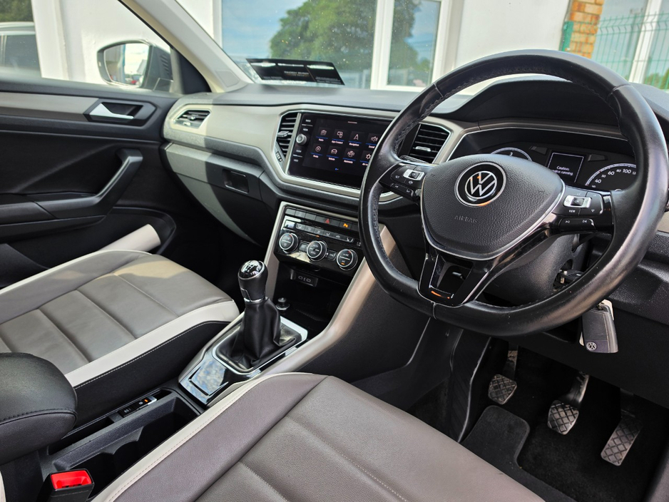 2022 Volkswagen T-Roc 2L Diesel For Sale Images