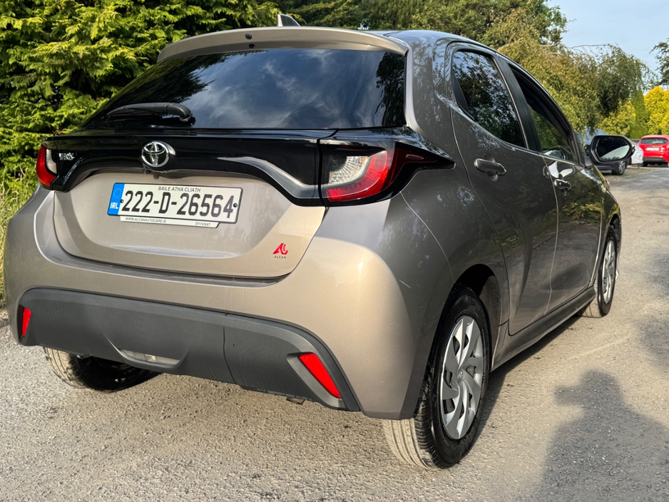 2023 Toyota Yaris 1L Petrol For Sale Images