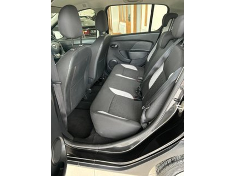 2015 Dacia Sandero Stepway 1.5L Diesel For Sale Images
