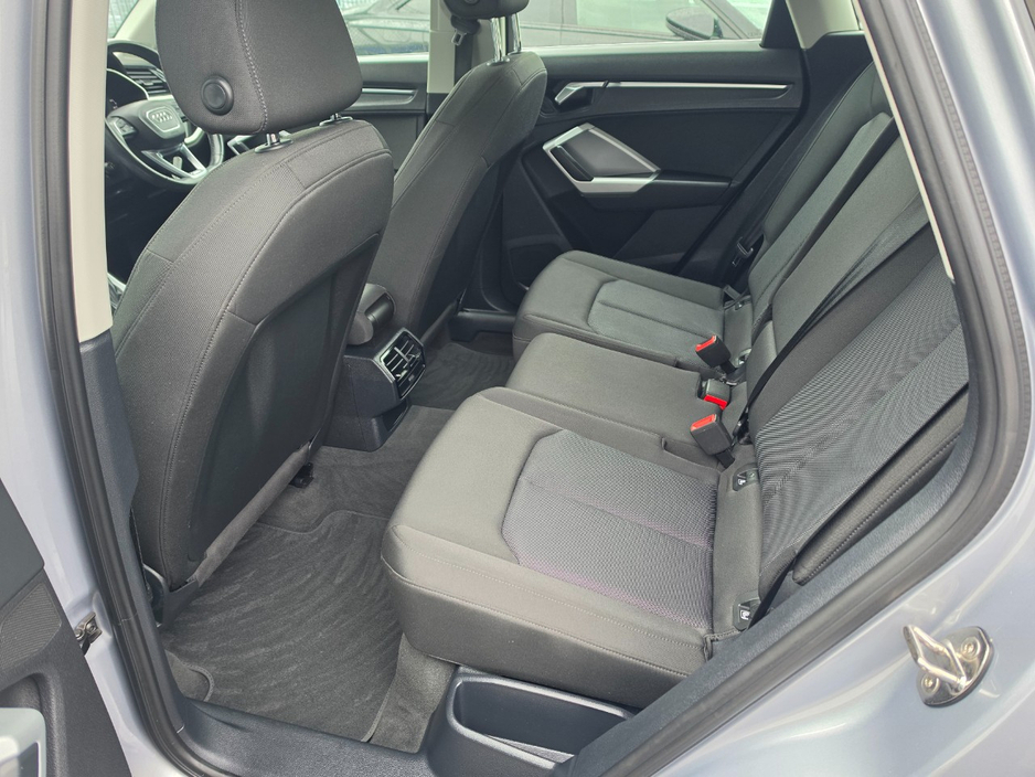 2021 Audi Q3 2L Diesel For Sale Images