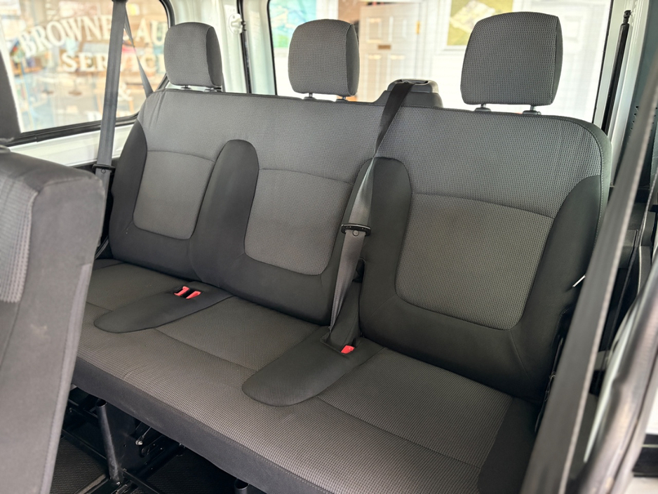 2023 Renault Trafic 2L Diesel For Sale Images