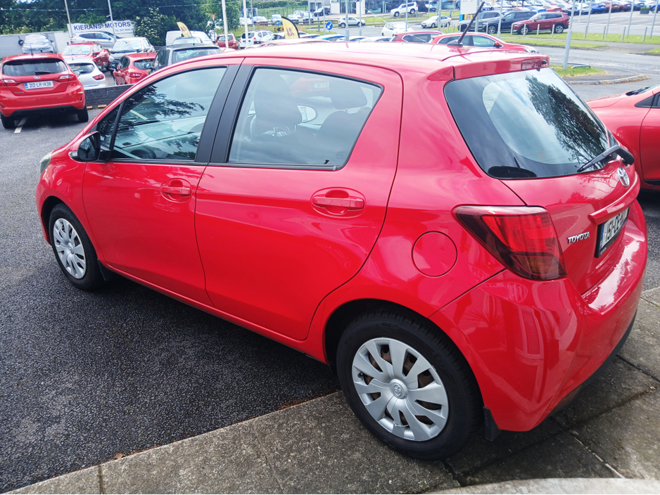 2015 Toyota Yaris 1L Petrol For Sale Images