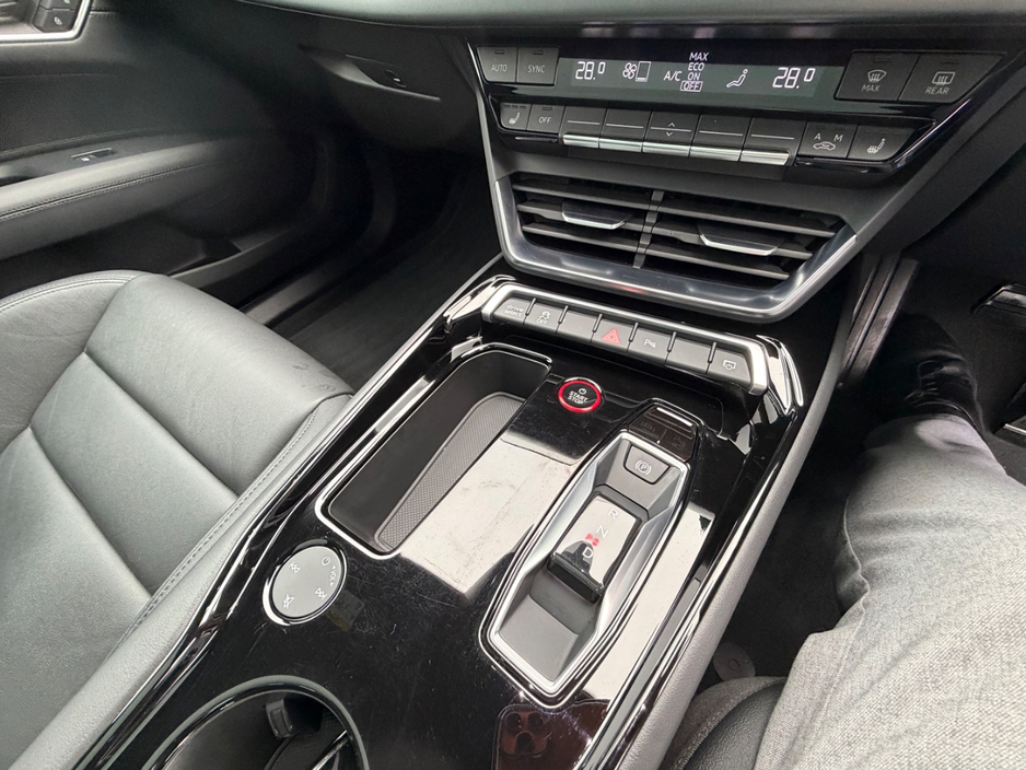 2022 Audi e-tron GT quattro 0L Electric For Sale Images