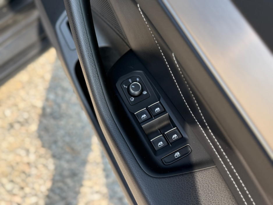 2020 Volkswagen Passat 2L Diesel For Sale Images