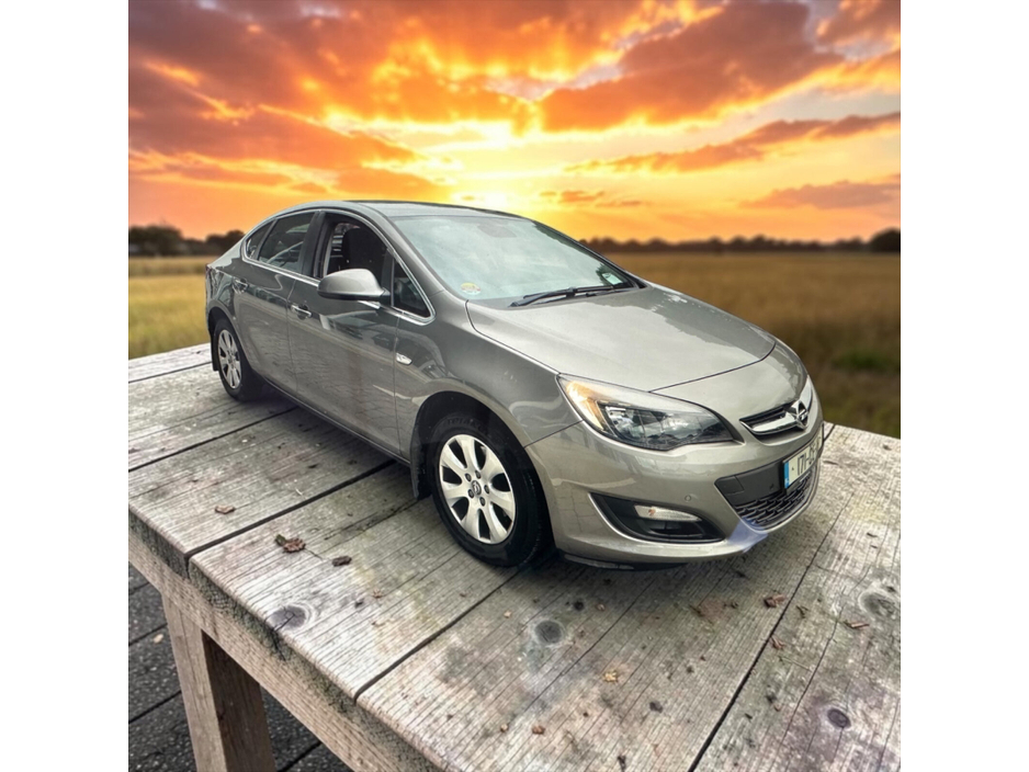 2017 Opel Astra 1.6L Diesel For Sale Images