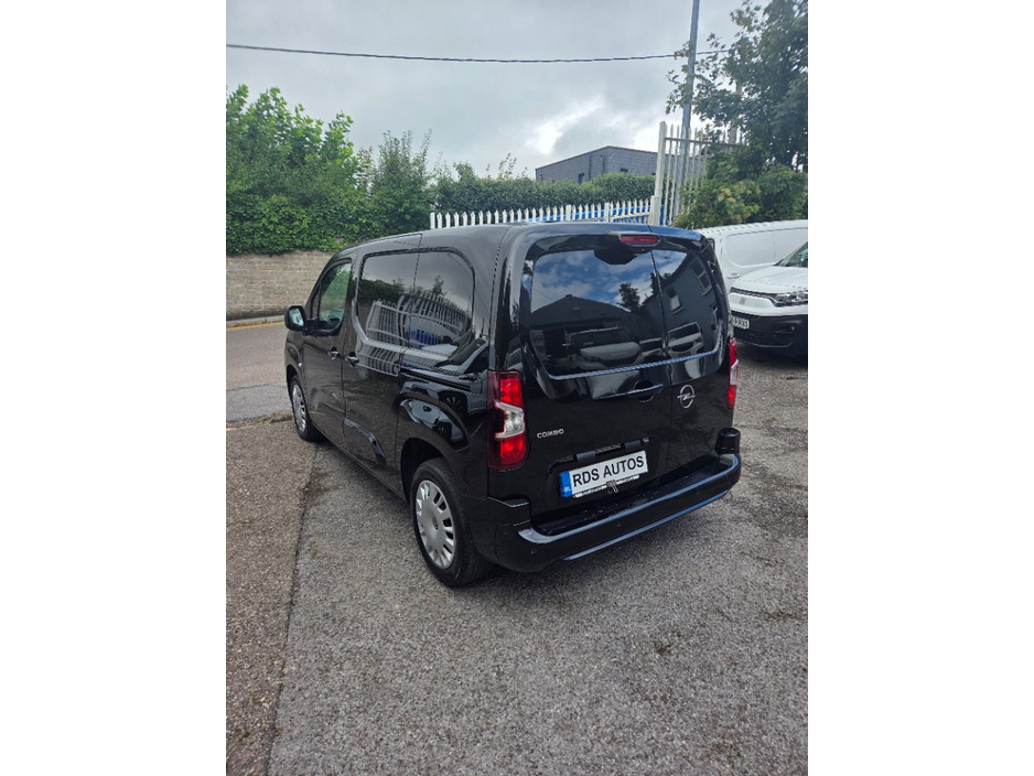 2025 Opel Combo 1.5L Diesel For Sale Images