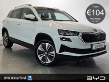Skoda Karoq Ambition - Diesel, Automatic, Reversing Camera, Front & Rear Parking Sensors, Apple CarPlay