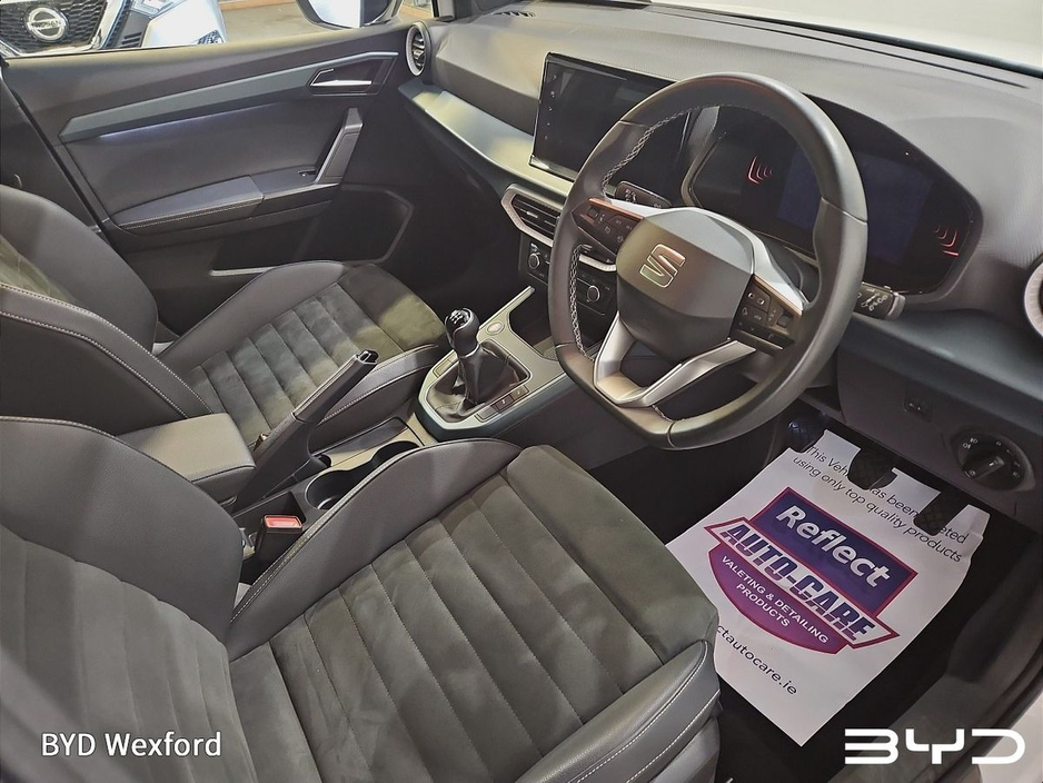 2023 SEAT Arona 1.0L Petrol For Sale Images