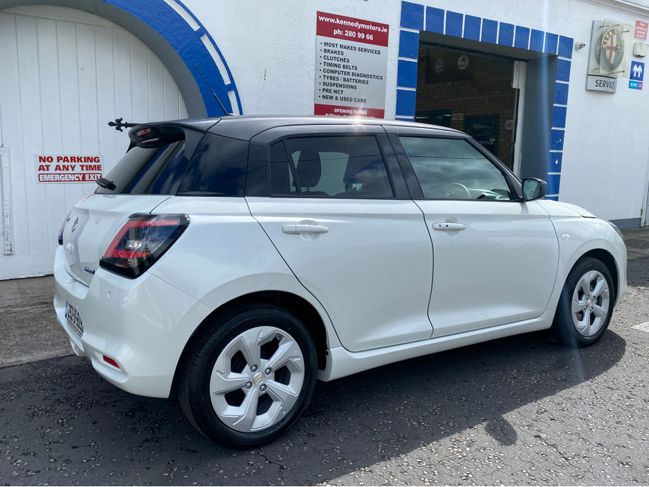 2025 Suzuki Swift 1.2L Petrol Hybrid For Sale Images