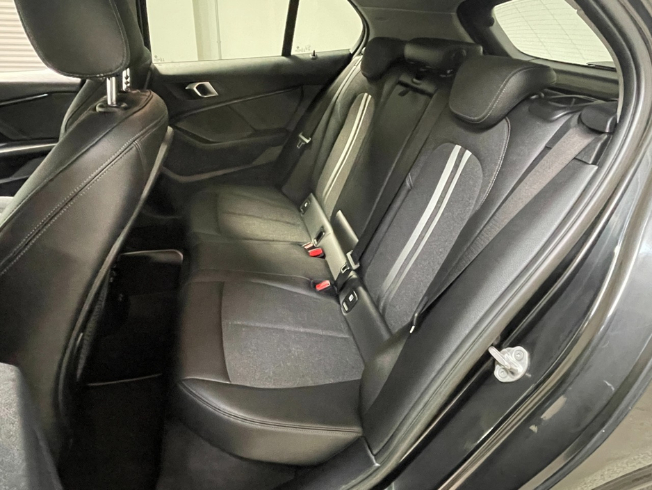 2022 BMW 1 Series 1.5L Diesel For Sale Images