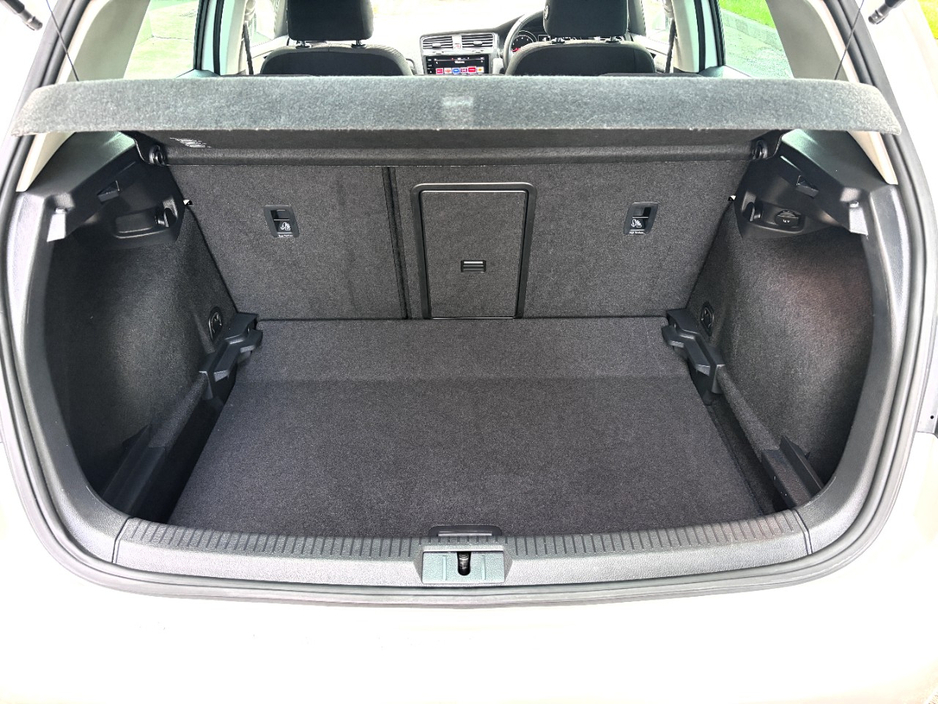 2017 Volkswagen Golf 1.2L Petrol For Sale Images