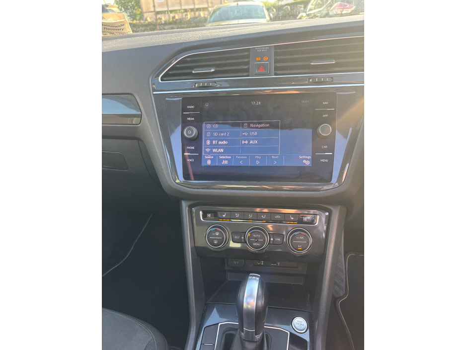2017 Volkswagen Tiguan 2L Diesel For Sale Images