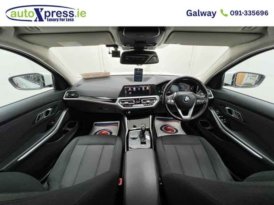 BMW 3 Series 320D xDrive Automatic. — thumbnail 2