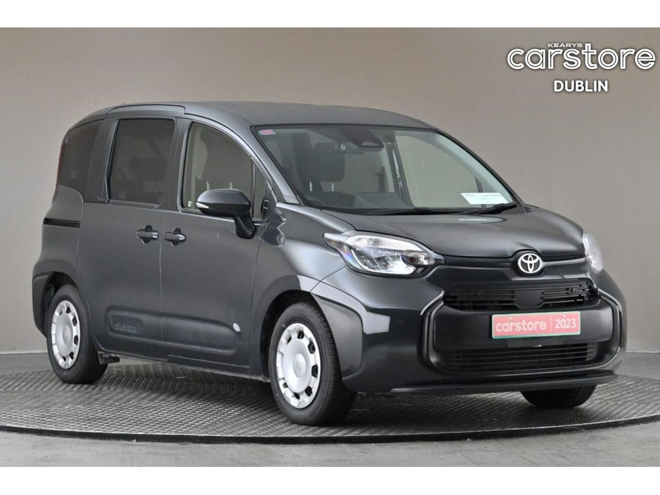 2023 Toyota Sienta