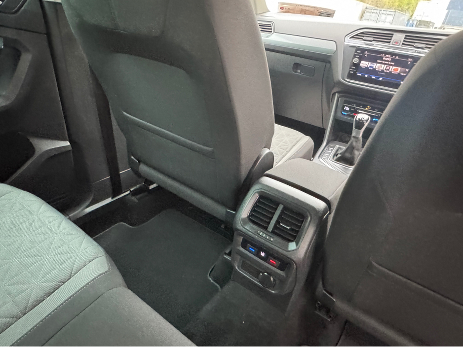 2021 Volkswagen Tiguan 2.0L Diesel For Sale Images