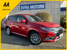 Mitsubishi Outlander G 4WD AUTOMATIC...