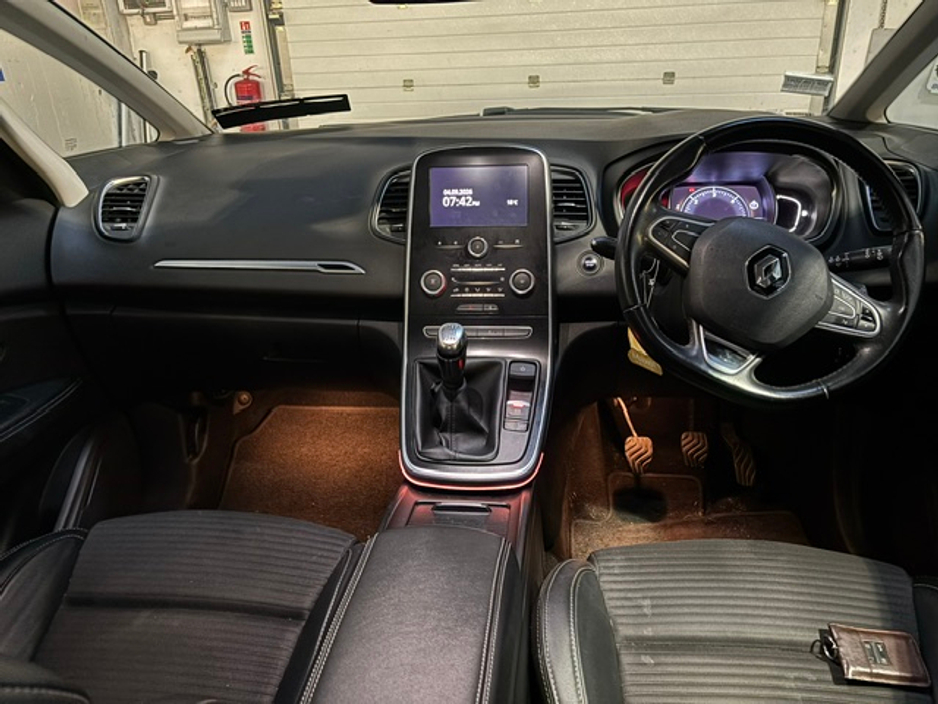 2018 Renault Grand Scenic 1.5L Diesel For Sale Images