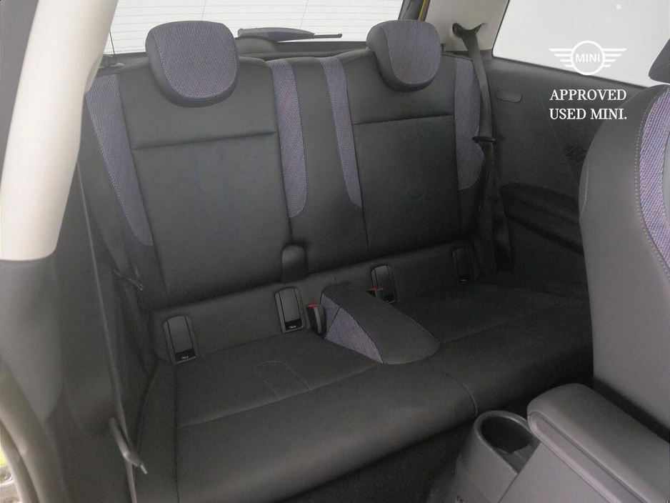 2025 MINI Hatch 2L Petrol For Sale Images