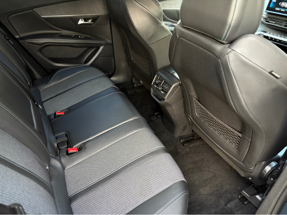 2022 Peugeot 3008 1.5L Diesel For Sale Images