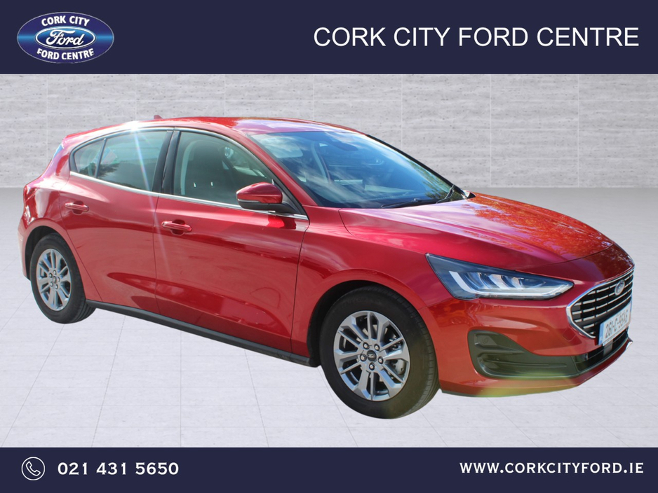 Ford Focus TITANIUM 1.0L ECOBOOST M