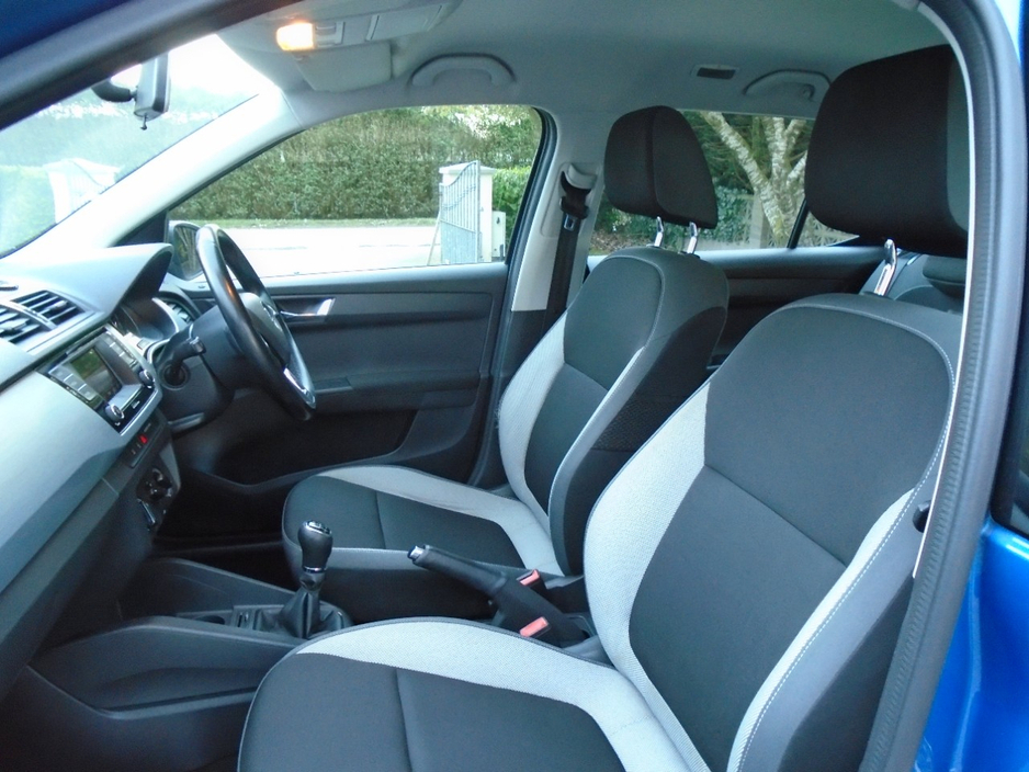 2015 Skoda Fabia 1L Petrol For Sale Images