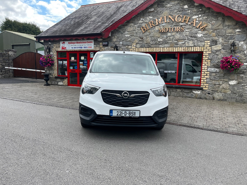 2022 Opel Combo 1.5L Diesel For Sale Images