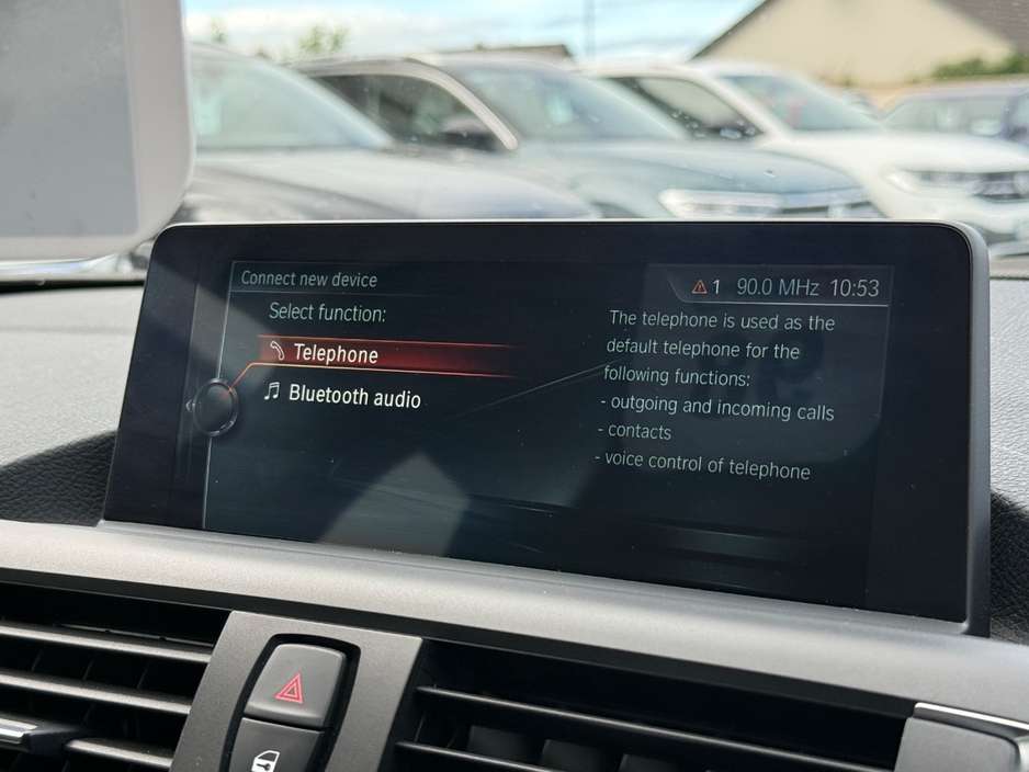 BMW 1 Series SPORT 2.0 DIESEL AUTOMATIC *REAR VIEW CAMERA, 16 " ALLOYS, REVERSE SENSORS, CRUISE CONTROL, BLUETOOTH CONNECTIVITY, DUAL ZONE CLIMATE CONTROL, PUSH START/STOP BUTTON, SERVICE HISTORY* — thumbnail 18